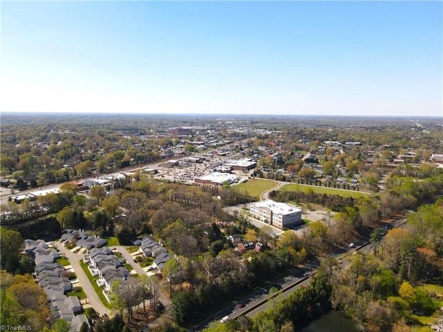 506 Westpark Circle, Winston-salem, NC 27103