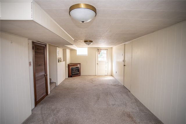 1805 W Loucks Ext, Scottdale, PA 15683