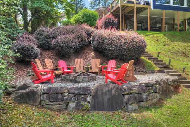 209 Marina Drive, Blue Ridge, GA 30513