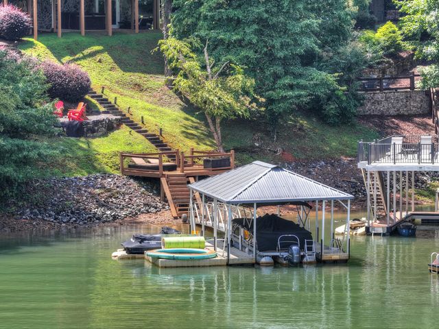 209 Marina Drive, Blue Ridge, GA 30513