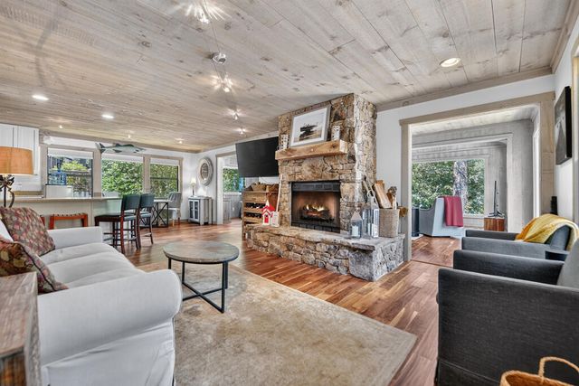 209 Marina Drive, Blue Ridge, GA 30513