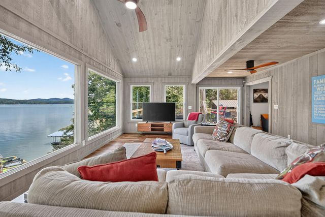 209 Marina Drive, Blue Ridge, GA 30513