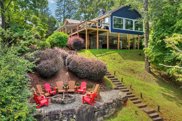209 Marina Drive, Blue Ridge, GA 30513