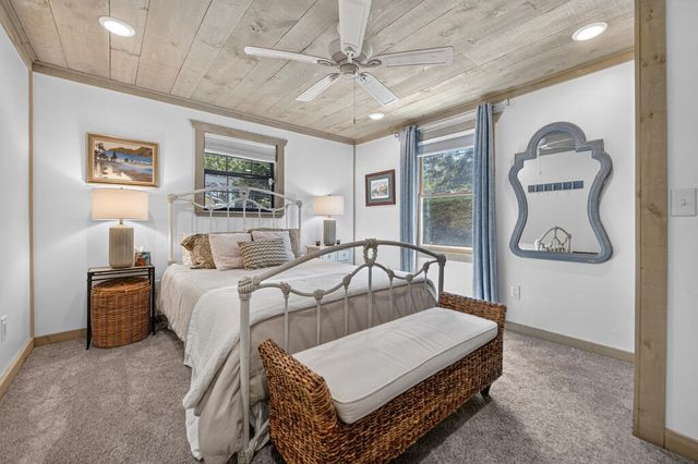 209 Marina Drive, Blue Ridge, GA 30513