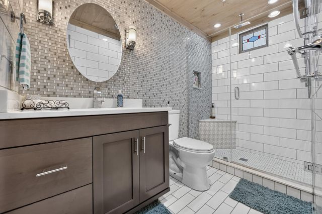 209 Marina Drive, Blue Ridge, GA 30513
