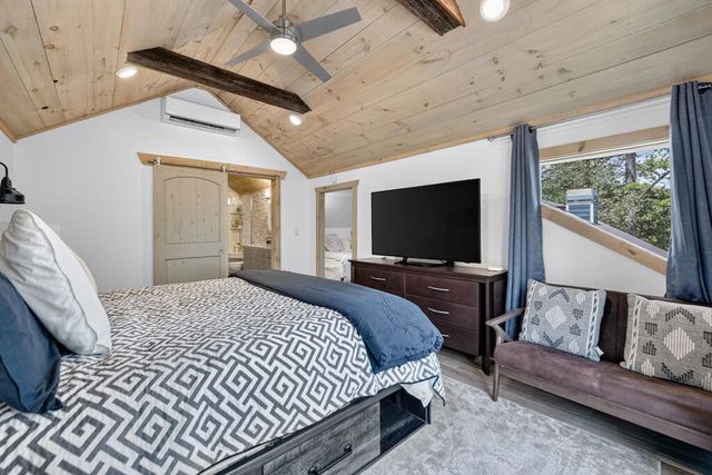 209 Marina Drive, Blue Ridge, GA 30513