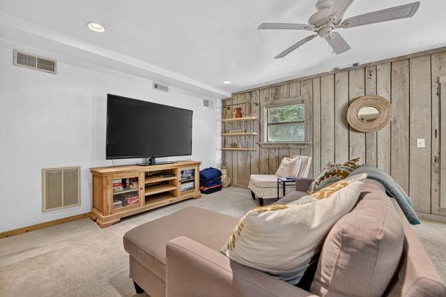 209 Marina Drive, Blue Ridge, GA 30513