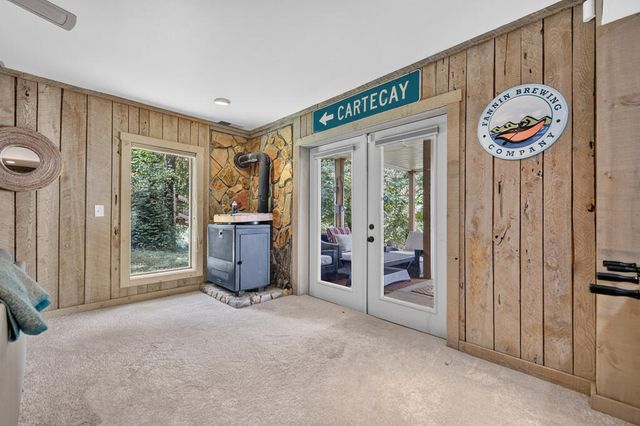 209 Marina Drive, Blue Ridge, GA 30513