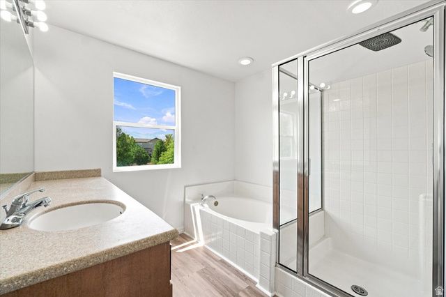 8286 S RUSTIC OAK CT, West Jordan, UT 84081