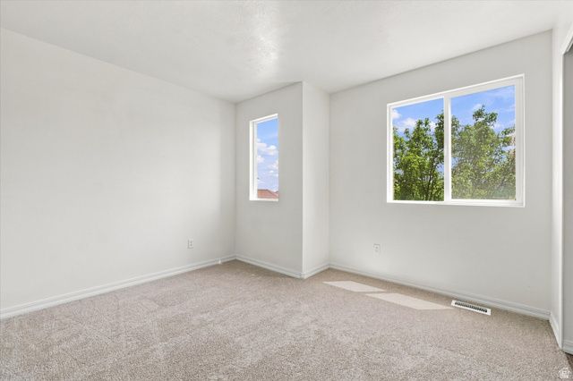 8286 S RUSTIC OAK CT, West Jordan, UT 84081