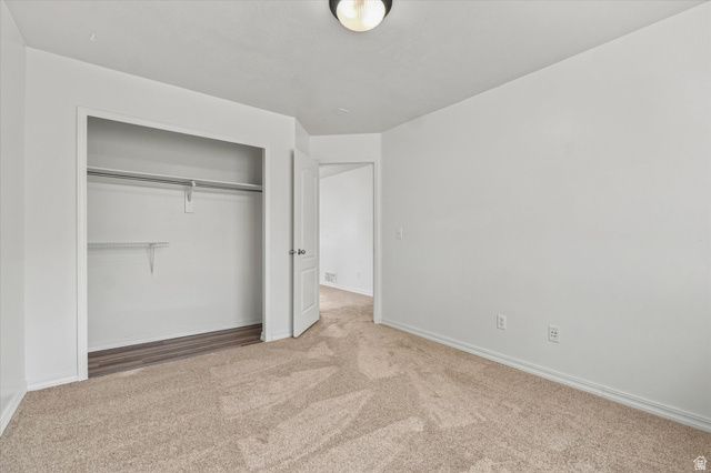 8286 S RUSTIC OAK CT, West Jordan, UT 84081