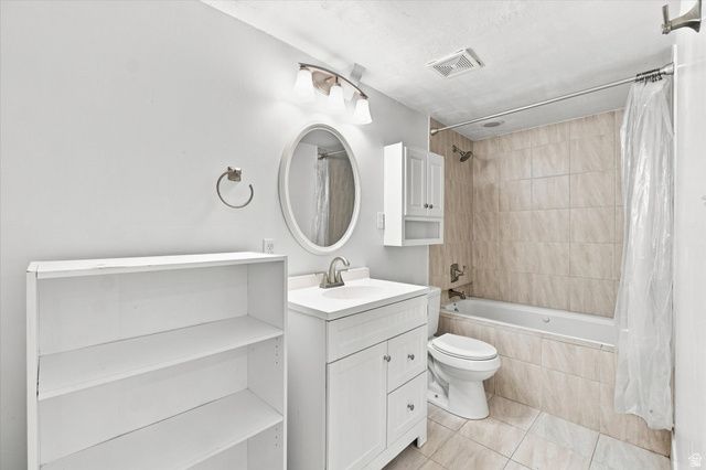 8286 S RUSTIC OAK CT, West Jordan, UT 84081
