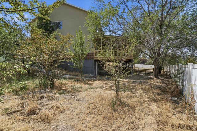 8286 S RUSTIC OAK CT, West Jordan, UT 84081