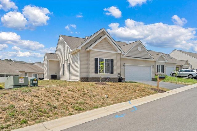 6602 Jojo LN, Roanoke, VA 24019