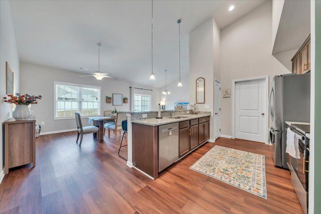 6602 Jojo LN, Roanoke, VA 24019