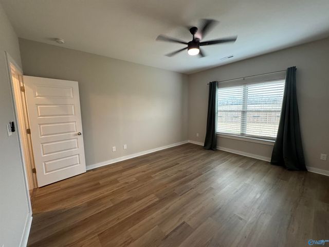 131 Flintlock Way, New Market, AL 35761