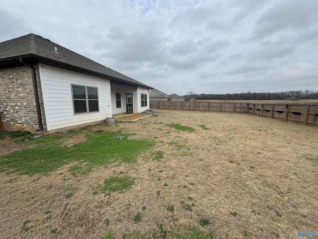 131 Flintlock Way, New Market, AL 35761