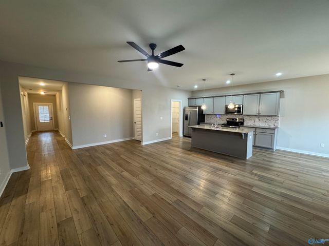 131 Flintlock Way, New Market, AL 35761