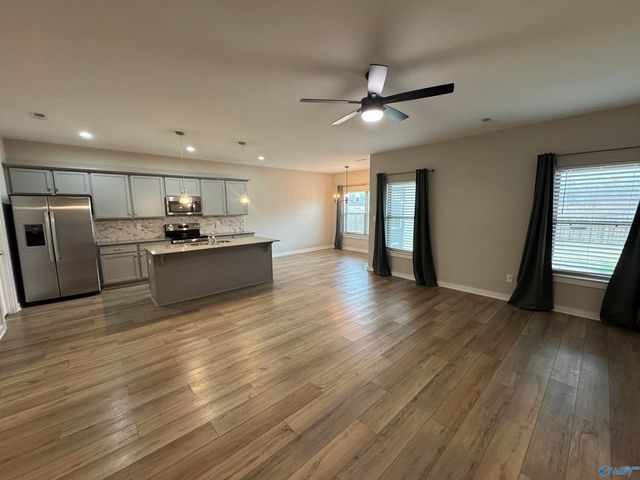 131 Flintlock Way, New Market, AL 35761