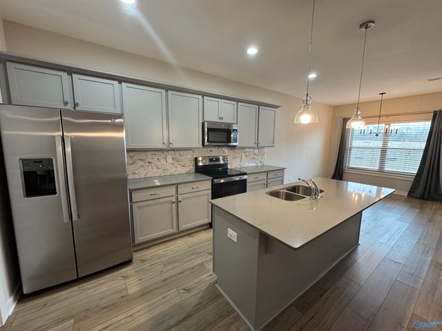 131 Flintlock Way, New Market, AL 35761