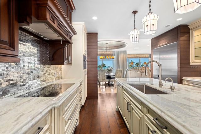 2251 GULF OF MEXICO DRIVE 203, Longboat Key, FL 34228