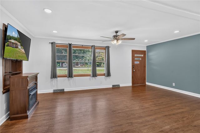 242 Sherwood Drive, Belton, SC 29627