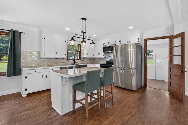242 Sherwood Drive, Belton, SC 29627