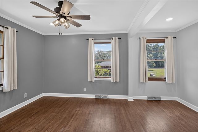 242 Sherwood Drive, Belton, SC 29627