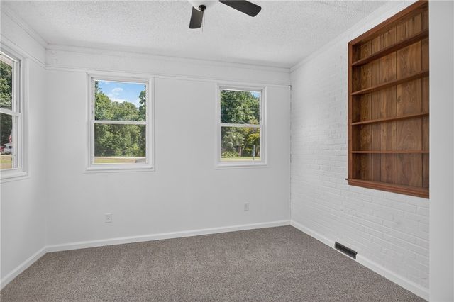 242 Sherwood Drive, Belton, SC 29627