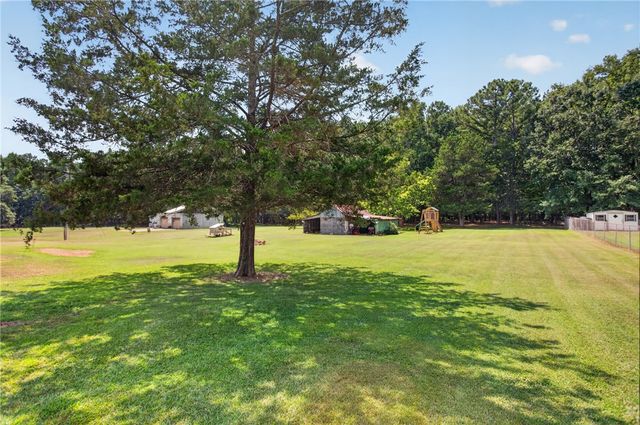 242 Sherwood Drive, Belton, SC 29627