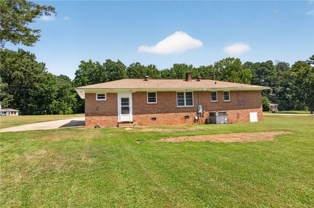 242 Sherwood Drive, Belton, SC 29627