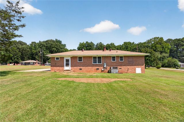 242 Sherwood Drive, Belton, SC 29627