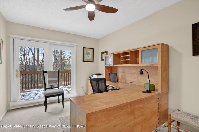 6528 Brook Trail 21, Lansing, MI 48917