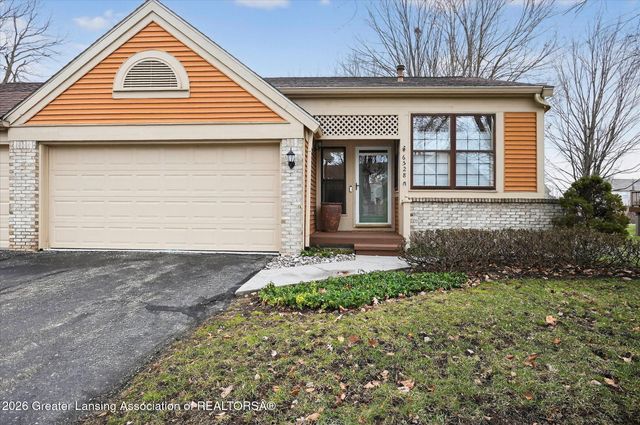 6528 Brook Trail 21, Lansing, MI 48917