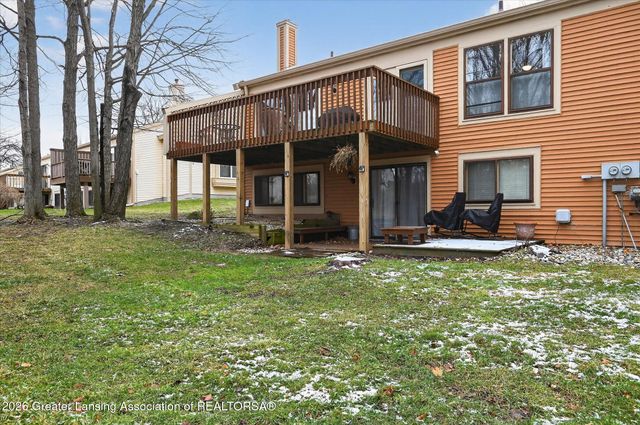 6528 Brook Trail 21, Lansing, MI 48917