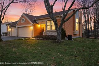 6528 Brook Trail 21, Lansing, MI 48917
