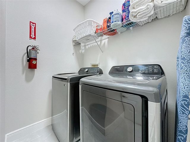 166 MINNIEHAHA CIRCLE, Haines City, FL 33844