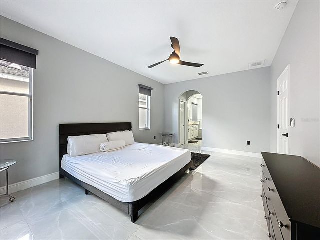 166 MINNIEHAHA CIRCLE, Haines City, FL 33844