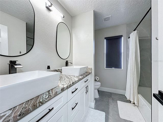 166 MINNIEHAHA CIRCLE, Haines City, FL 33844