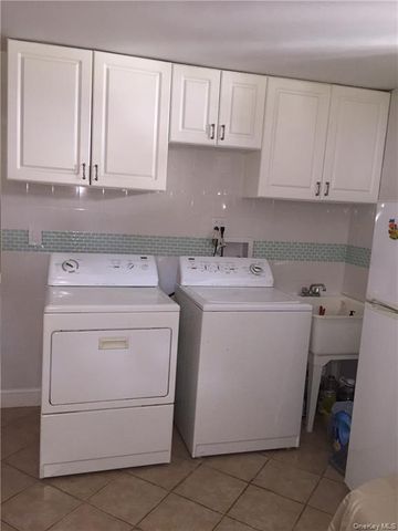 31 Stevenson Avenue, Hartsdale, NY 10530