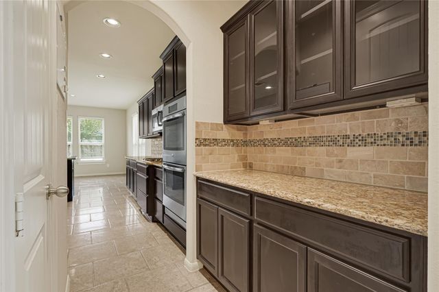 736 Somerset Landing Lane, League City, TX 77573