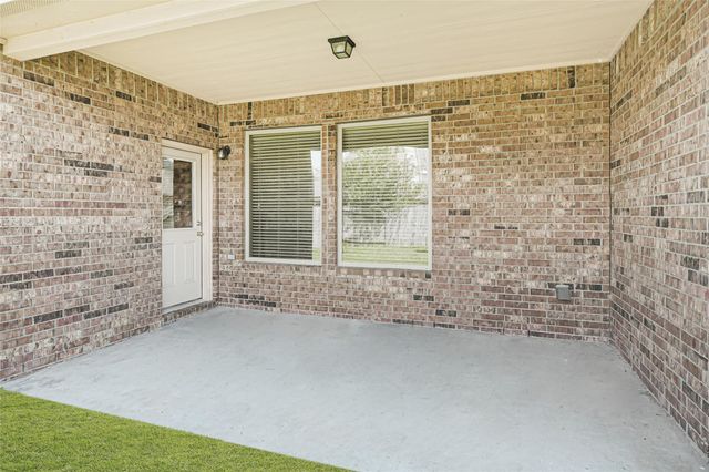 736 Somerset Landing Lane, League City, TX 77573