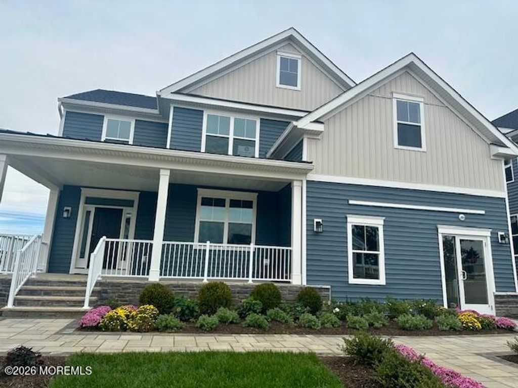 57 Mitchell Court, Manalapan, NJ 07726