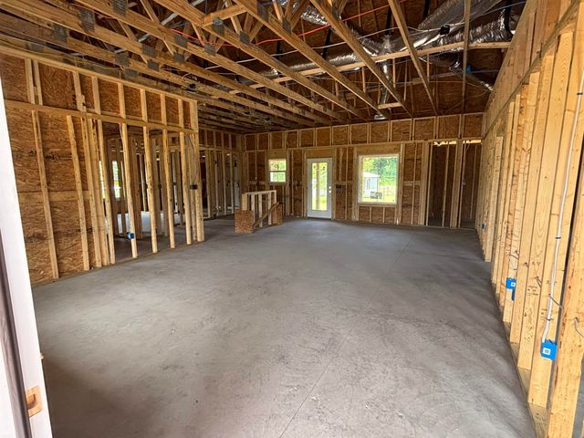 996 Highway 45, Loris, SC 29569