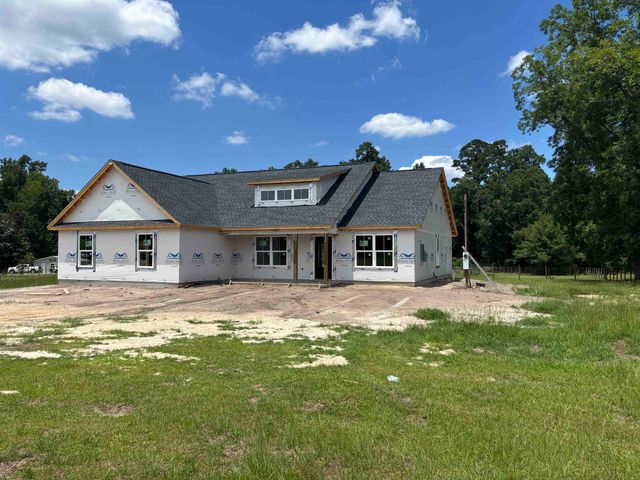 996 Highway 45, Loris, SC 29569