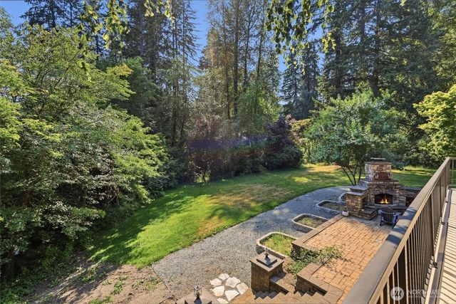 20425 Little Bearcreek Road, Woodinville, WA 98072