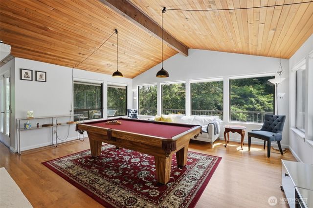 20425 Little Bearcreek Road, Woodinville, WA 98072