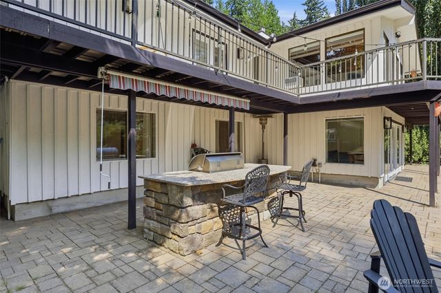 20425 Little Bearcreek Road, Woodinville, WA 98072