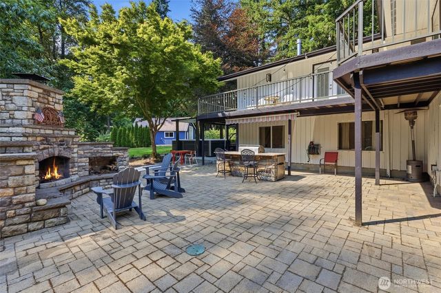 20425 Little Bearcreek Road, Woodinville, WA 98072
