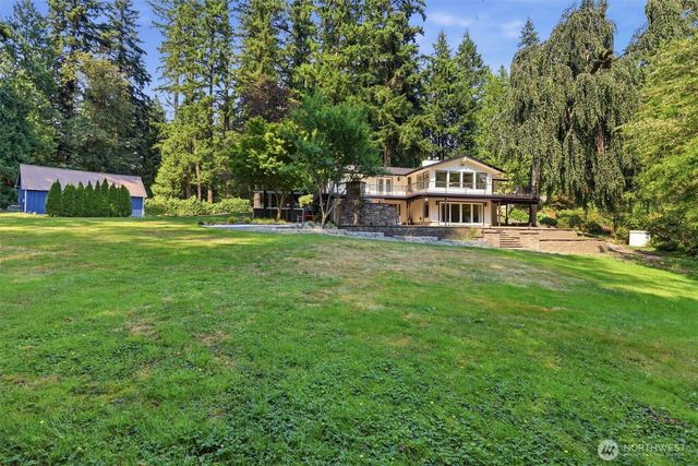 20425 Little Bearcreek Road, Woodinville, WA 98072
